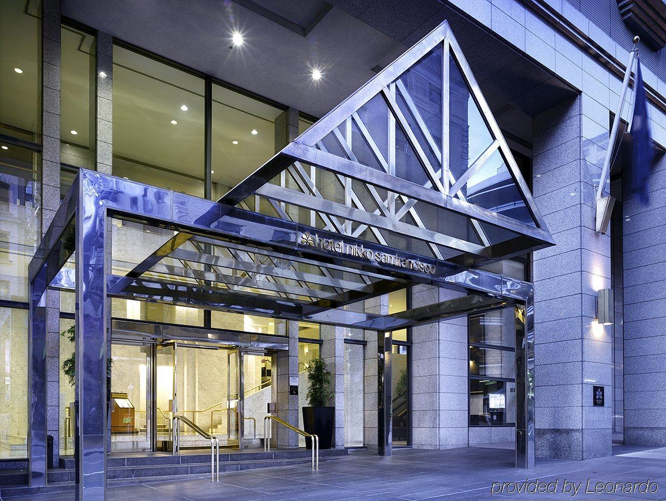 Hotel Nikko San Francisco Exterior photo Entrance to the hotel